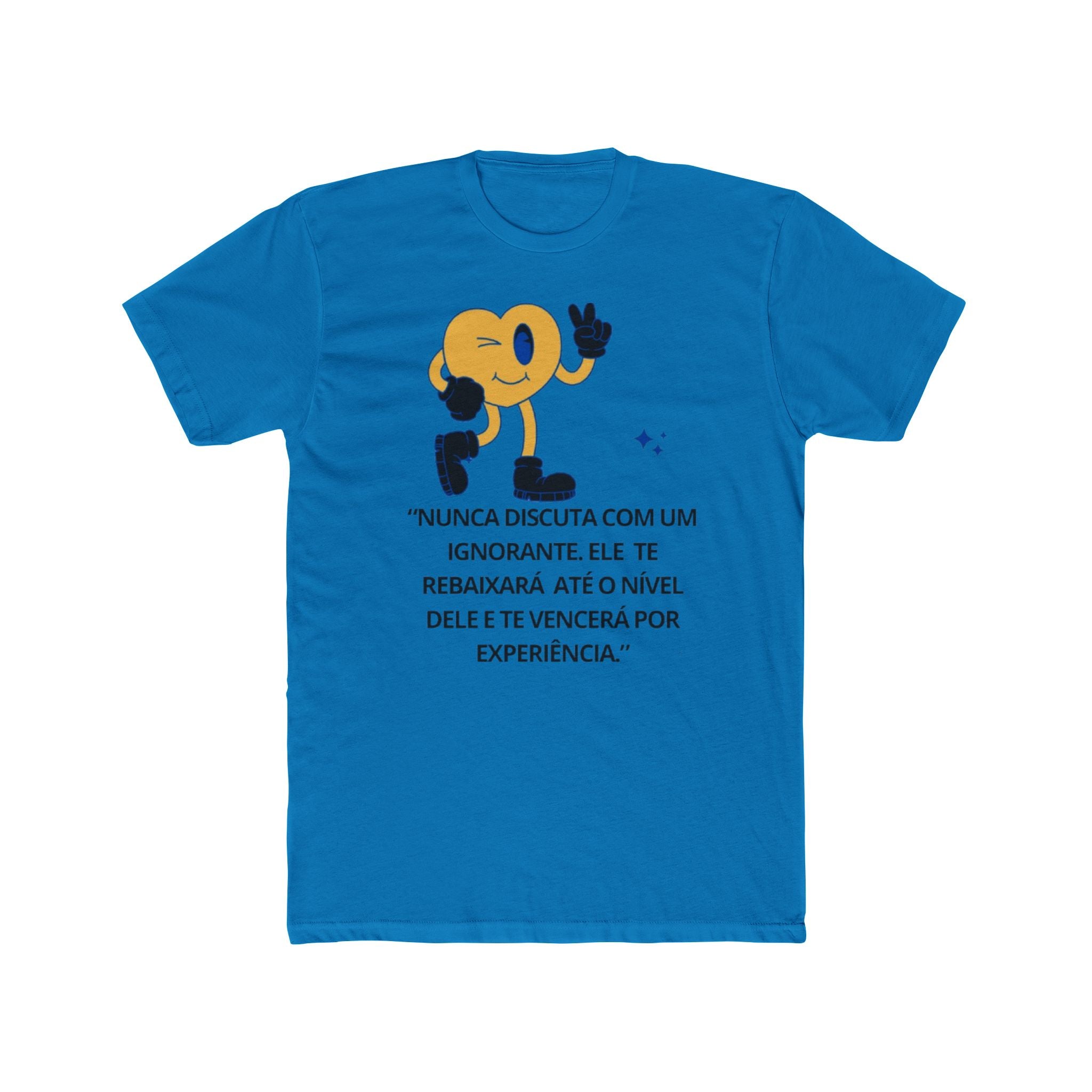 A camiseta "Nunca discutir com um ignorante"