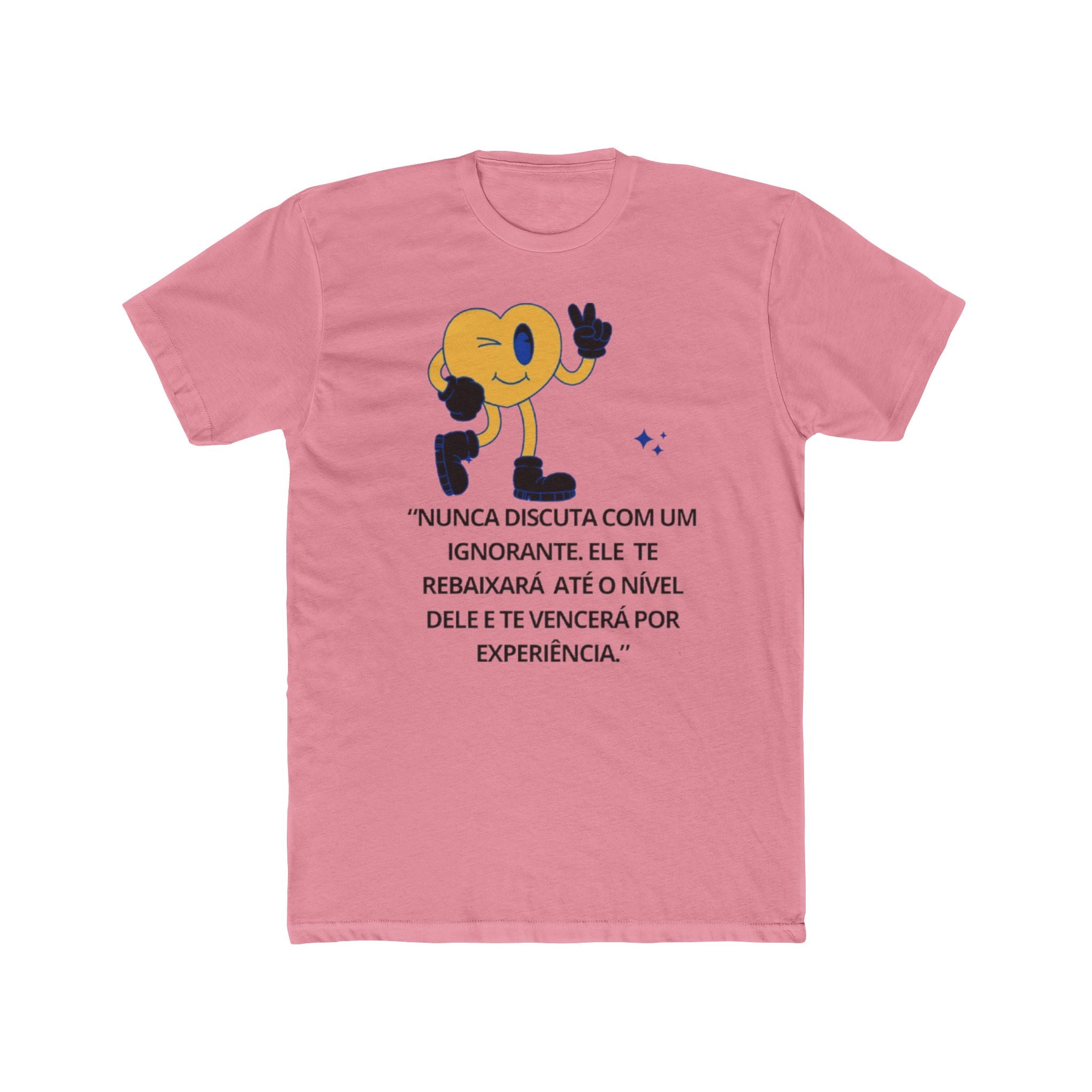 A camiseta "Nunca discutir com um ignorante"
