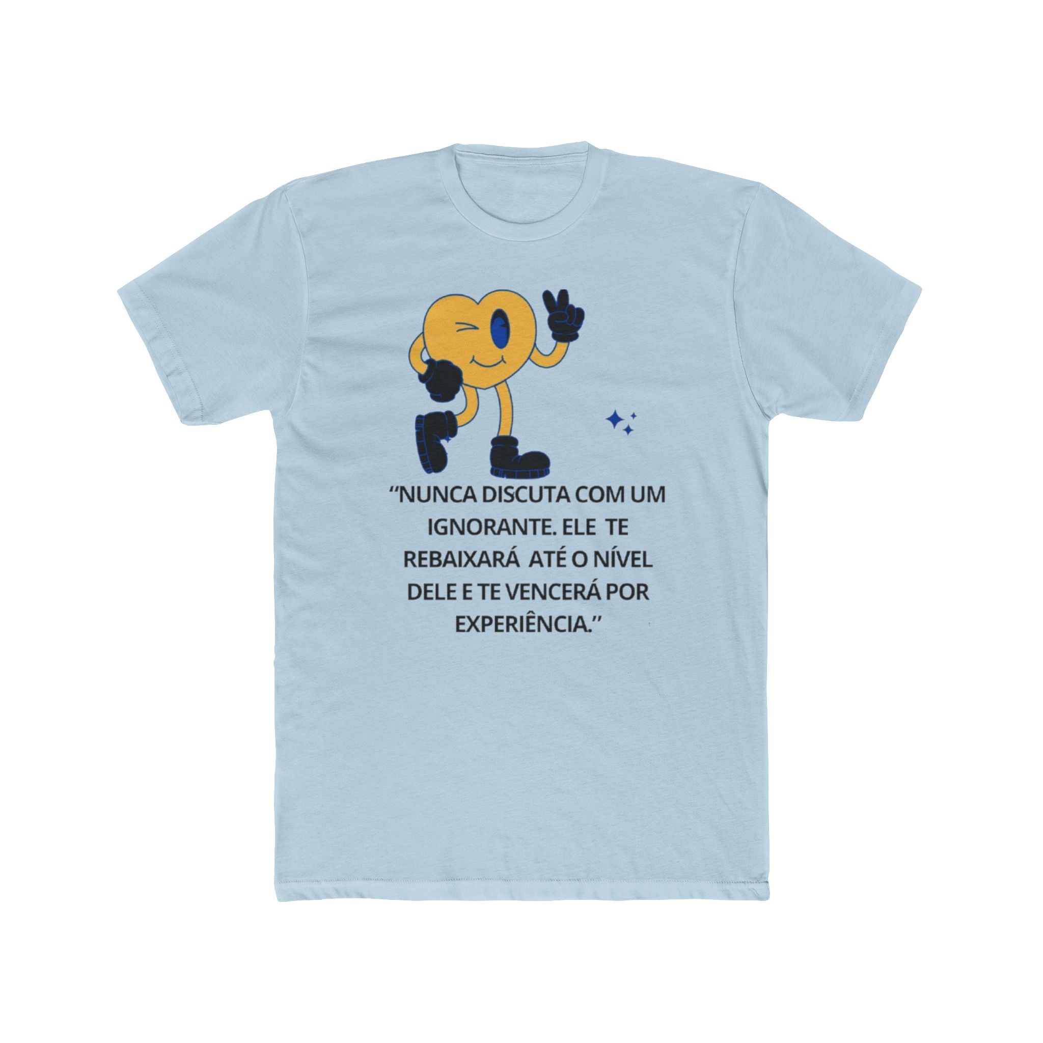 A camiseta "Nunca discutir com um ignorante"